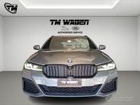 Usata BMW 530e M Sport 292 CV (214 kW) 2023 Grigio Station wagon