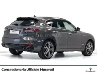 Usata Maserati Levante 250 CV (183 kW) 2021 Grigio SUV