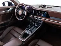 Usata Porsche 992 541 CV (397 kW) 2024 Nero jet metallizzato Cabrio