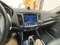 Usata Maserati Levante 275 CV (202 kW) 2017 Bianco SUV