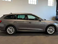 Occasion Skoda Octavia Executive 150 ch (110 kW) 2023 Gris Break