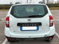 Usata Dacia Duster 114 CV (83 kW) 2016 Bianco Station wagon