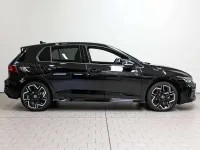 Nuova VW Golf VIII R-line Plus 116 CV (85 kW) 2026 Nero met