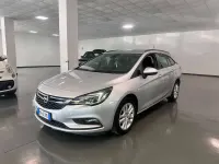 Usata Opel Astra Innovation 136 CV (100 kW) 2017 Argento Station wagon
