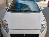 Usata Fiat Grande Punto 75 CV (55 kW) 2008 Bianco Utilitaria