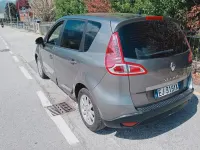 Usata Renault Scenic E-Tech 110 CV (80 kW) 2011 Grigio Monovolume