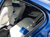 Usata Jaguar XE Prestige 180 CV (132 kW) 2016 Blu Berlina