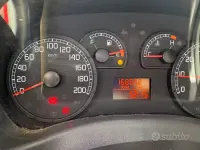 Usata Fiat Doblò 75 CV (55 kW) 2009 Rosso Monovolume
