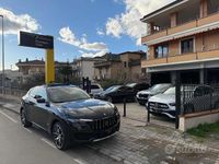 Usata Maserati Levante 275 CV (202 kW) 2017 Nero SUV