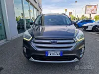Usata Ford Kuga Titanium 150 CV (110 kW) 2019 Grigio scuro SUV