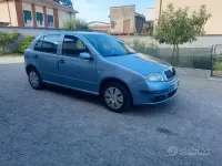 Usata Skoda Fabia 64 CV (47 kW) 2006 Grigio Berlina