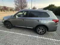 Usata Mitsubishi Outlander 150 CV (110 kW) 2017 Argento SUV