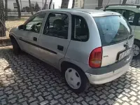 Usata Opel Corsa Swing 54 CV (39 kW) 1997 Grigio Utilitaria