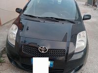 Usata Toyota Yaris 90 CV (66 kW) 2008 Nero Berlina