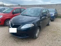 Usata Lancia Ypsilon Platinum 69 CV (50 kW) 2017 Nero Utilitaria