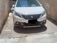 Usata Peugeot 2008 GT-line 102 CV (75 kW) 2019 Bianco SUV