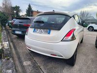 Usata Lancia Ypsilon Gold 69 CV (50 kW) 2021 Other Utilitaria