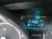 Usata Ford Fiesta 75 CV (55 kW) 2015 Blu Utilitaria