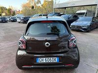Usata Smart ForFour Electric Drive 60 kW (82 CV) 2021 Marrone Utilitaria