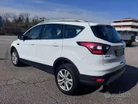 Usata Ford Kuga Business Edition 120 CV (88 kW) 2018 Bianco SUV