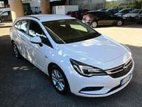 Usata Opel Astra Dynamic 136 CV (100 kW) 2017 Bianco pastello Station wagon