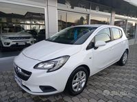 Usata Opel Corsa 70 CV (51 kW) 2016 Bianco Berlina