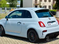 Usata Abarth 695 Competizione 180 CV (132 kW) 2022 Grigio Utilitaria