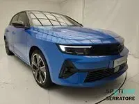 Usata Opel Astra 114 kW (156 CV) 2023 Blu Utilitaria