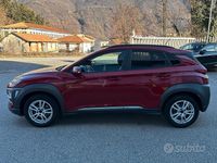 Usata Hyundai Kona 120 CV (88 kW) 2019 Rosso SUV