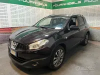 Usata Nissan Qashqai Acenta 131 CV (96 kW) 2013 Viola SUV