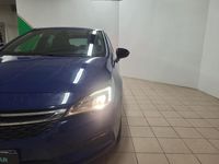 Usata Opel Astra Dynamic 110 CV (80 kW) 2018 Blu Berlina