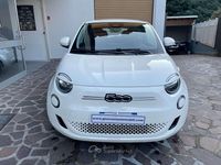 Usata Fiat 500e Icon 42 kW (58 CV) 2022 Bianco Utilitaria