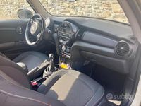 Usata Mini Cooper 122 CV (89 kW) 2014 Bianco Utilitaria