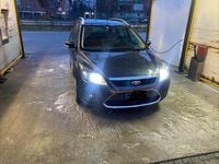 Usata Ford Focus 100 CV (73 kW) 2009 Grigio Station wagon