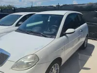 Usata Lancia Ypsilon 60 CV (44 kW) 2009 Bianco Utilitaria