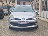 Usata Renault Clio II LE 75 CV (55 kW) 2008 Grigio Berlina