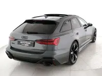 Usata Audi RS6 600 CV (441 kW) 2022 Grigio scuro metall. Station wagon