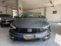 Nouvelle Fiat Tipo Garmin 132 ch (97 kW) 2026 Gris Berline