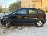 Usata Audi A2 Comfort 75 CV (55 kW) 2002 Nero Utilitaria