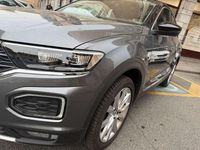 Usata VW T-Roc Style 150 CV (110 kW) 2020 Grigio SUV