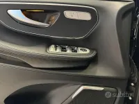 Usata Mercedes V300 Premium 237 CV (174 kW) 2024 Nero Monovolume