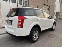 Usata Mahindra XUV500 140 CV (102 kW) 2017 Bianco SUV
