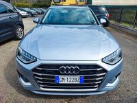 Usado Audi A4 203 CV (149 kW) 2022 Plateado Familiar