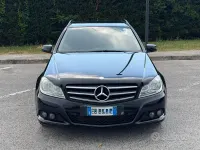 Usata Mercedes C200 136 CV (100 kW) 2015 Nero Station wagon