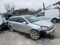Usata Opel Astra 150 CV (110 kW) 2004 Station wagon
