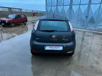 Usata Fiat Punto Street 77 CV (56 kW) 2015 Grigio Utilitaria