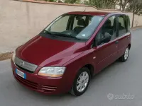 Usata Fiat Multipla 103 CV (75 kW) 2009 Rosso Monovolume
