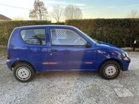 Usata Fiat 600 54 CV (39 kW) 2003 Blu/azzurro Berlina