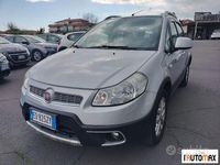 Usata Fiat Sedici Dynamic 120 CV (88 kW) 2011 Argento SUV