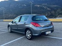 Usata Peugeot 308 Active 120 CV (88 kW) 2011 Nero Berlina